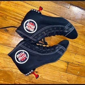 Miu Miu Contrast Stitch Logo-patch Canvas Boots